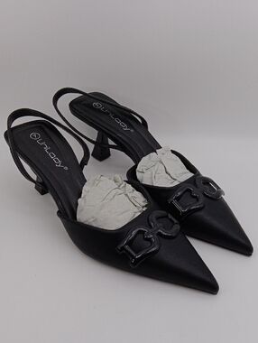 WOMEN'S BLACK POINTED SLING BACK HEELS SIZE 7